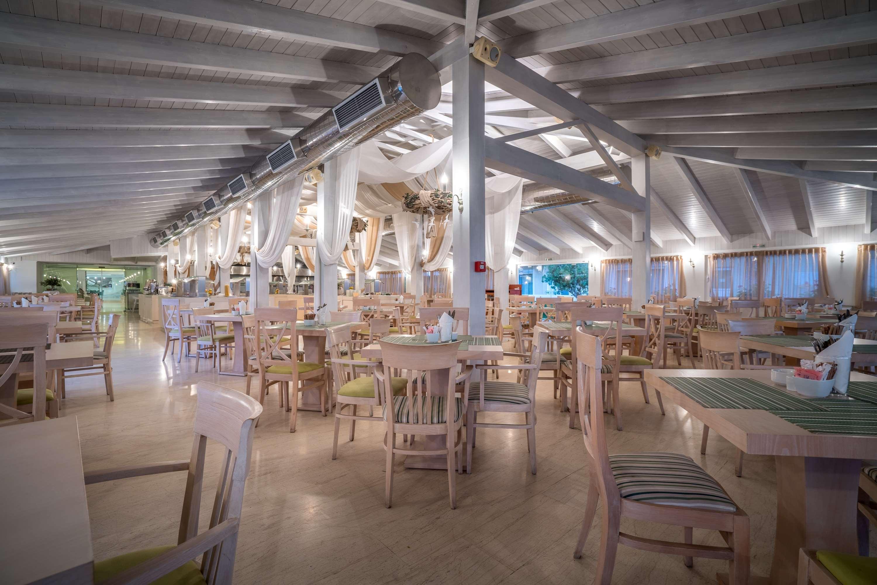 Galaxy Beach Resort BW Premier Collection لاغاناس المظهر الخارجي الصورة