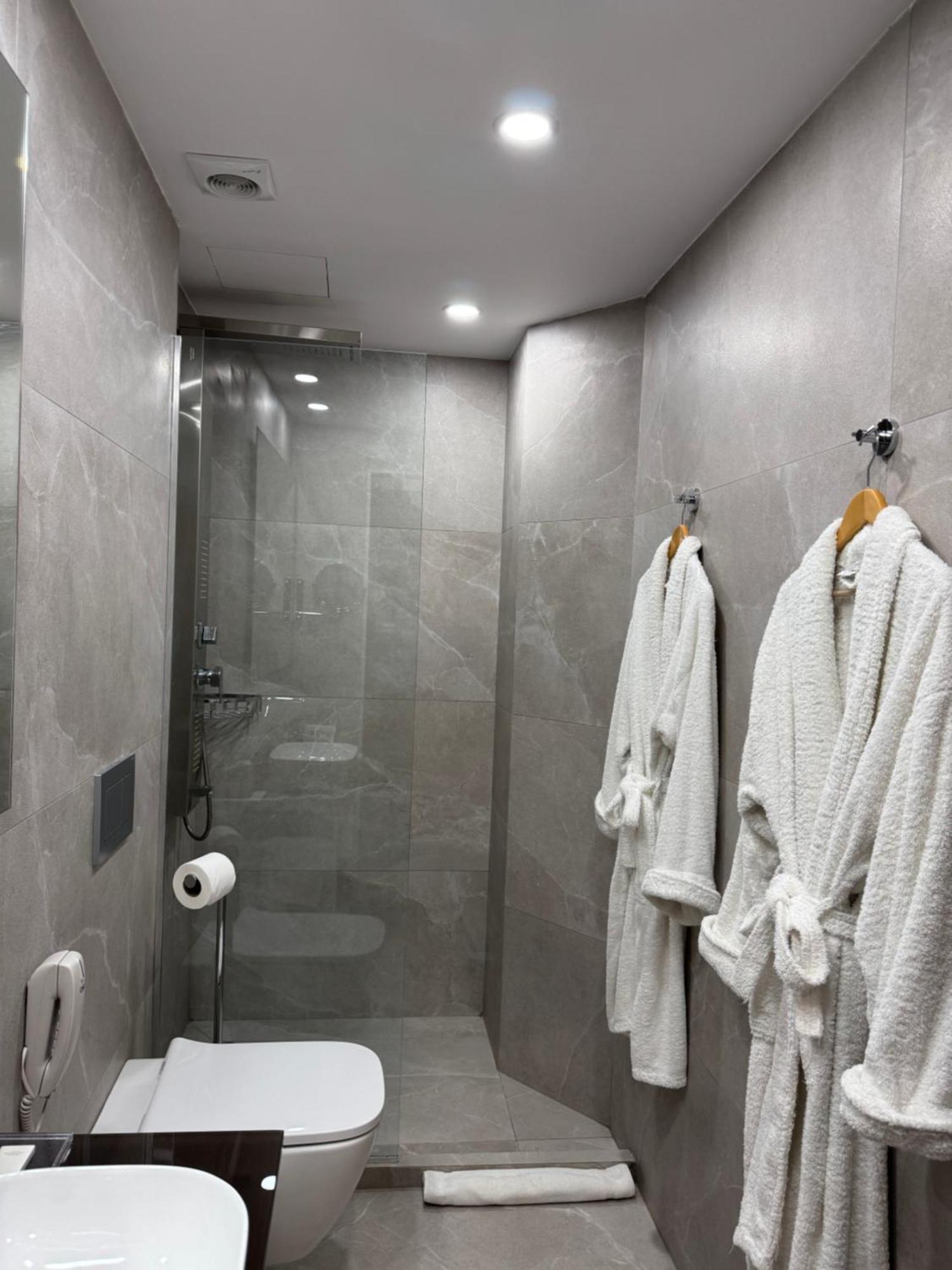 Galaxy Beach Resort BW Premier Collection لاغاناس المظهر الخارجي الصورة