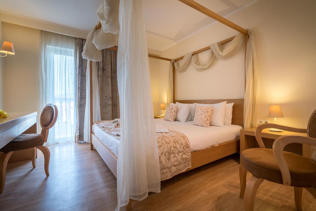 Galaxy Beach Resort BW Premier Collection لاغاناس المظهر الخارجي الصورة